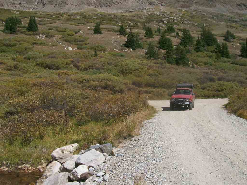 Mosquito Pass - Waypoint 5: Intersection Champagne Mine Trail