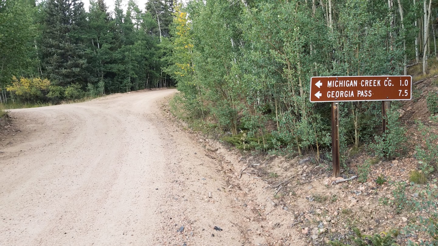 Georgia Pass - Waypoint 21: Southern Trailhead