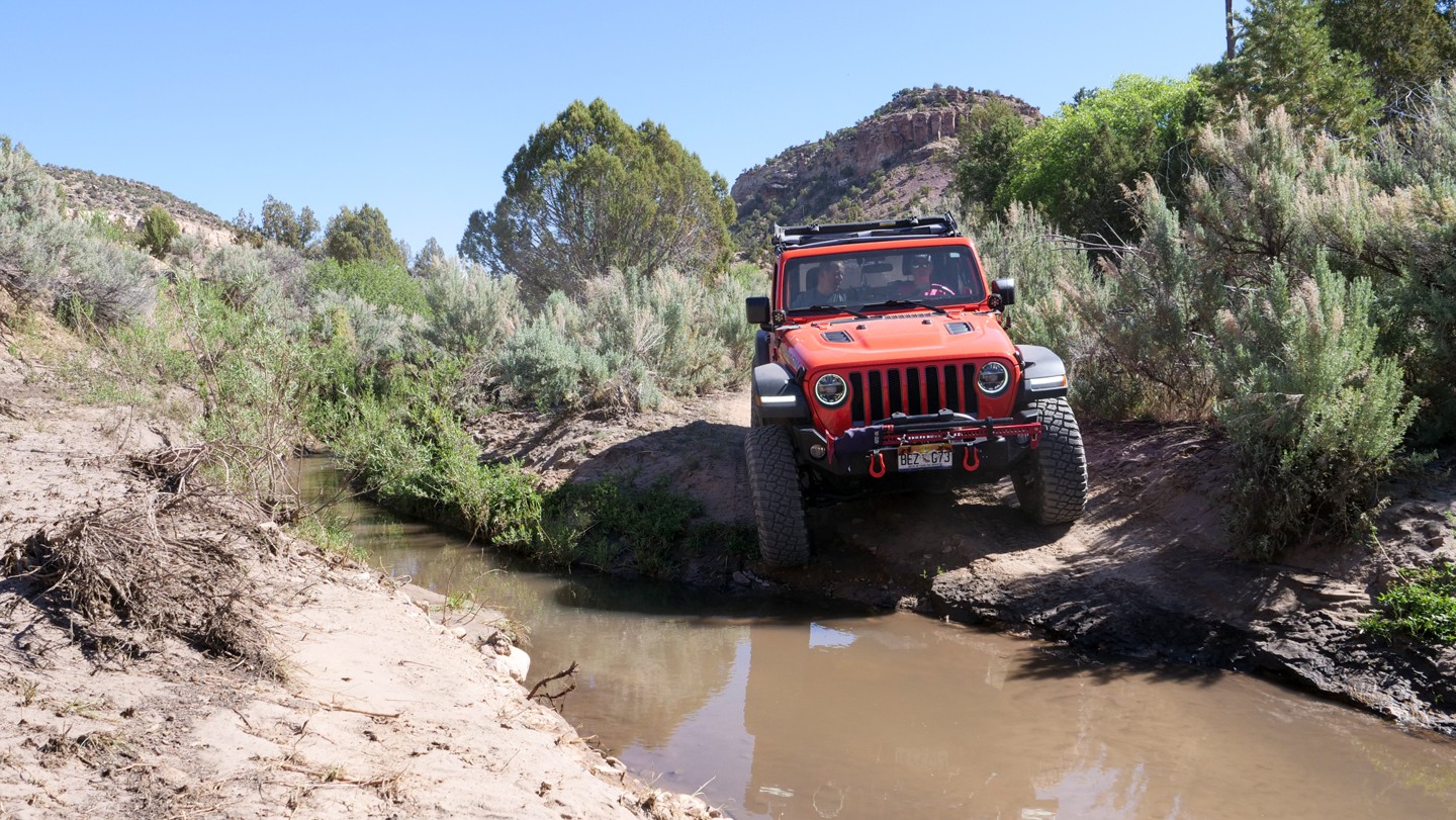 Rimrocker - Waypoint 32: S17 Road and Creek Crossing - Turn Left