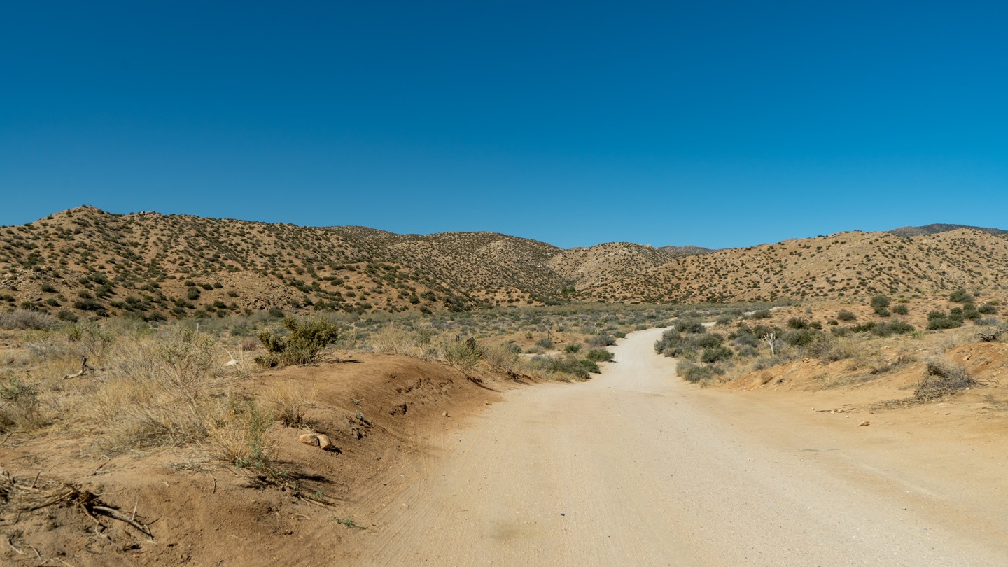 2N02 - Burns Canyon - Waypoint 1: Eastern Trailhead