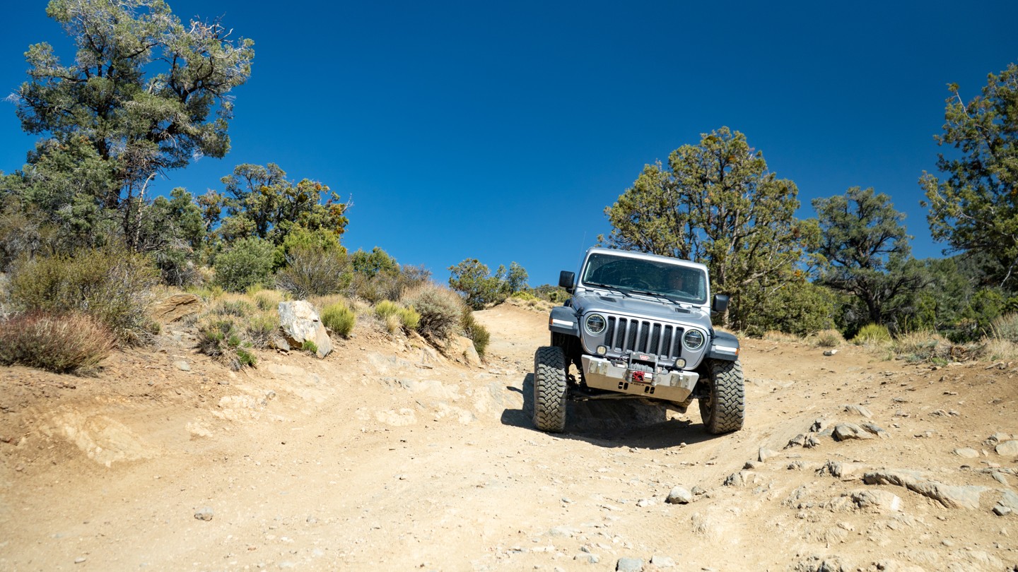 2N02 - Burns Canyon - Waypoint 25: Obstacle Rocky Hill Climb West Half of Trail - Continue Straight