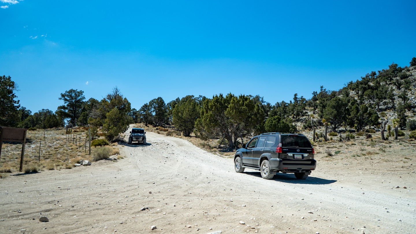 2N02 - Burns Canyon - Waypoint 22: Unknown Trail - Continue Straight