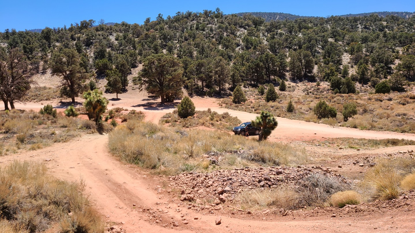 2N02 - Burns Canyon - Waypoint 17: Camping and Mine Ruins