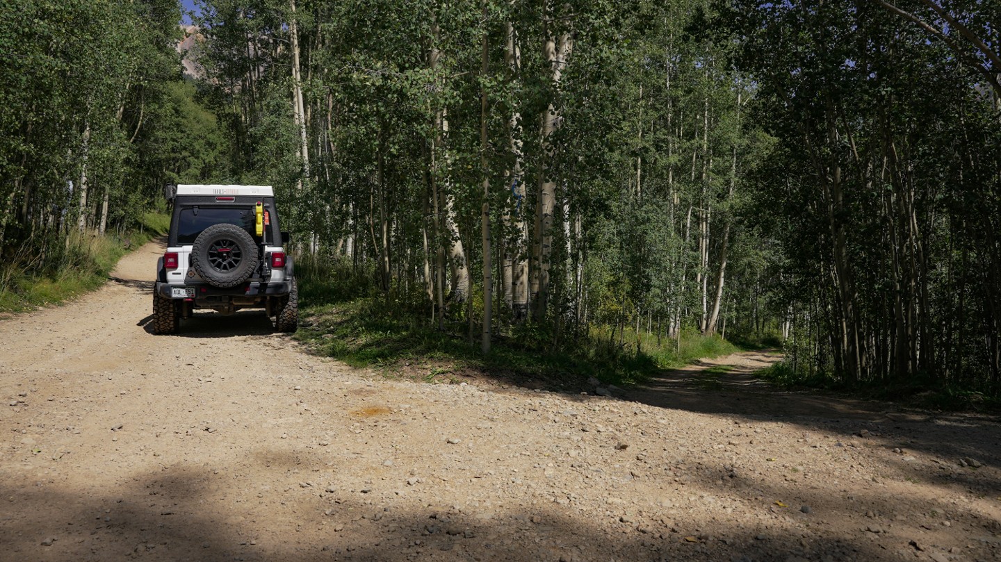 Ophir Pass - Waypoint 5: Water Crossing and Unnamed Spur - Continue Straight