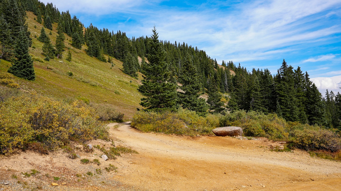 Ophir Pass - Waypoint 12: OPUS Hut Parking