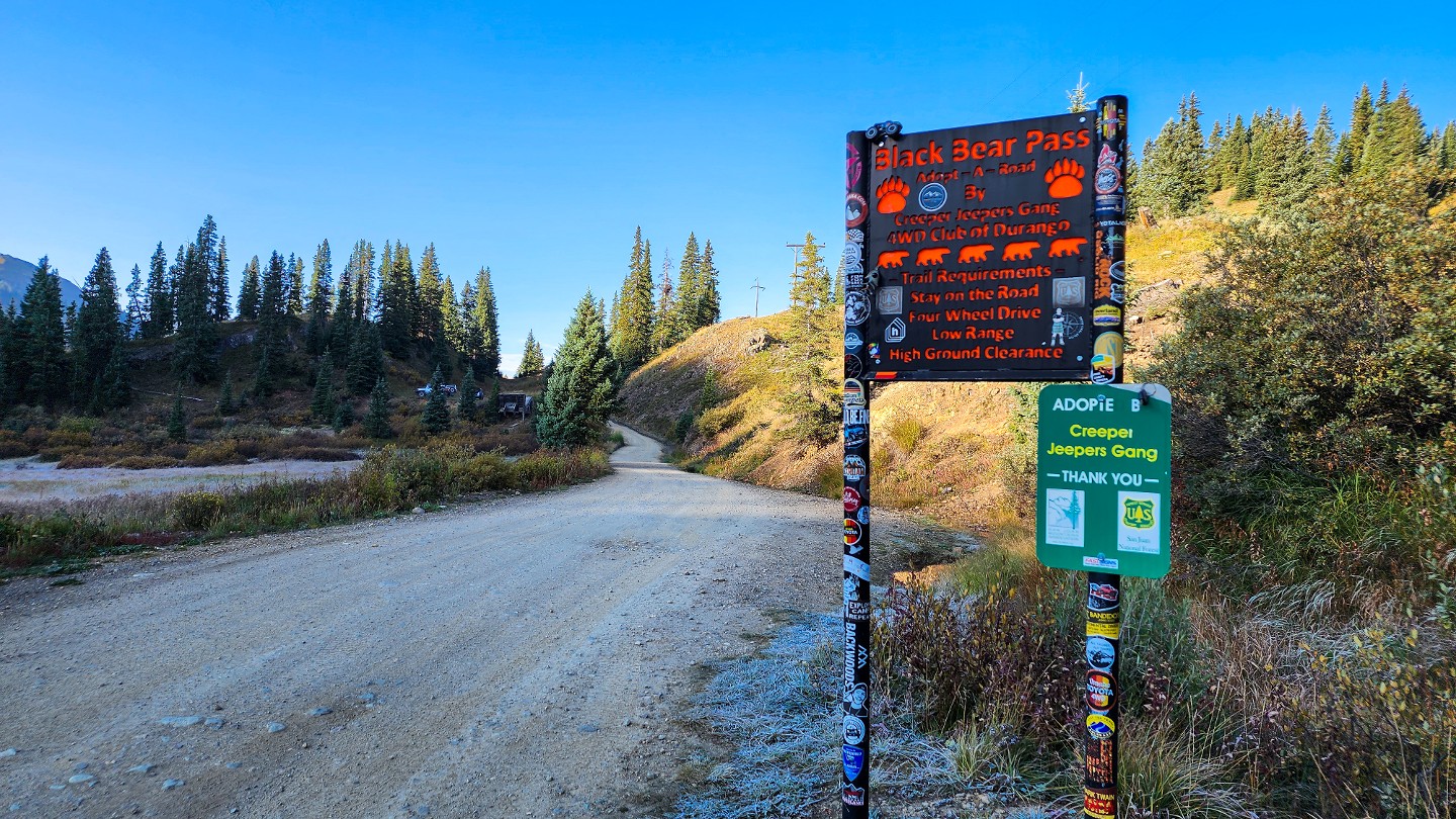 Black Bear Pass - Waypoint 1: Trailhead