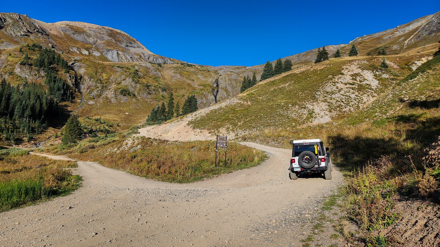 Black Bear Pass - Waypoint 2: Little Bear Road - Stay Right