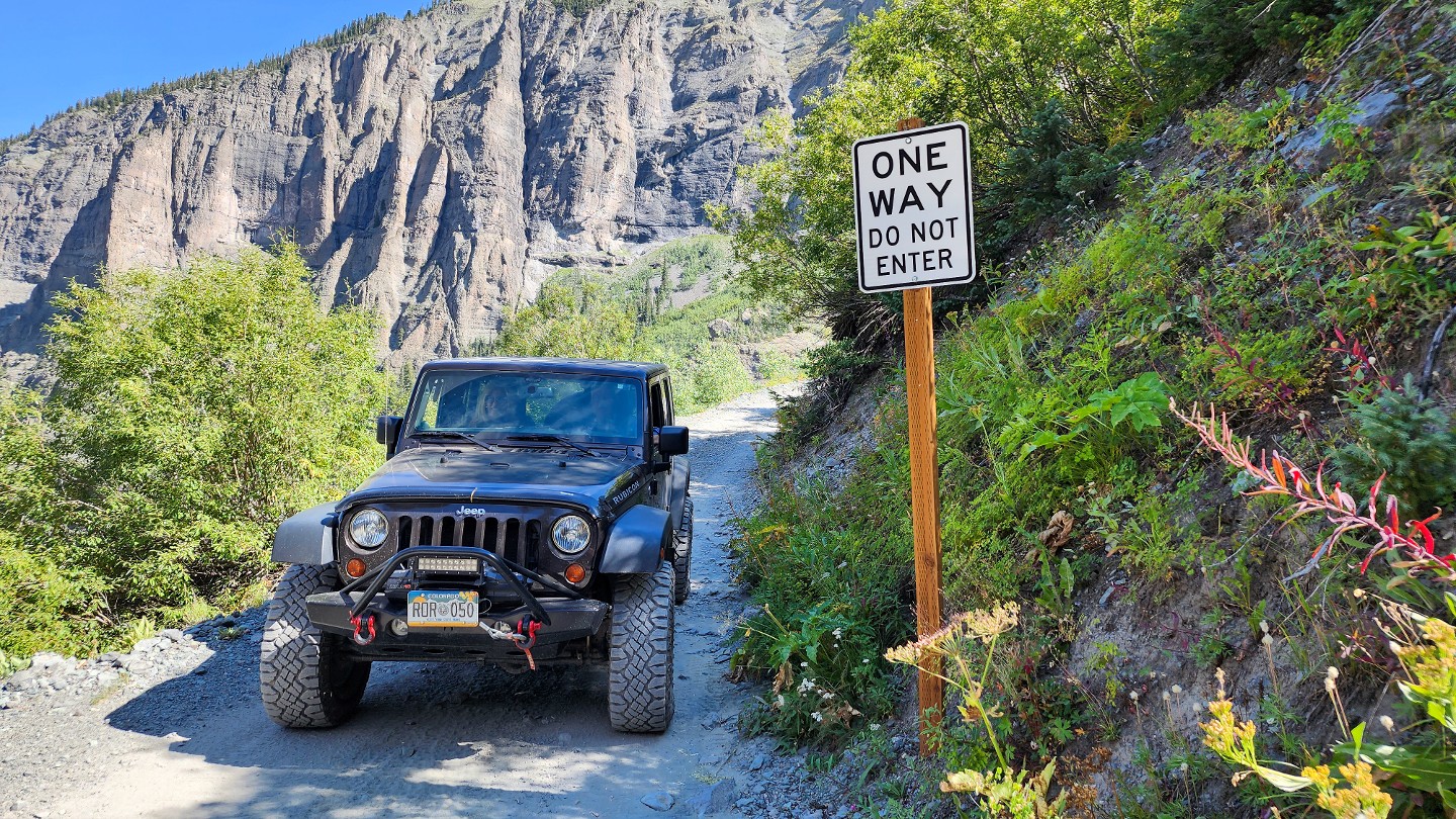 Black Bear Pass - Waypoint 18: Powerhouse - Begin Two Way Traffic