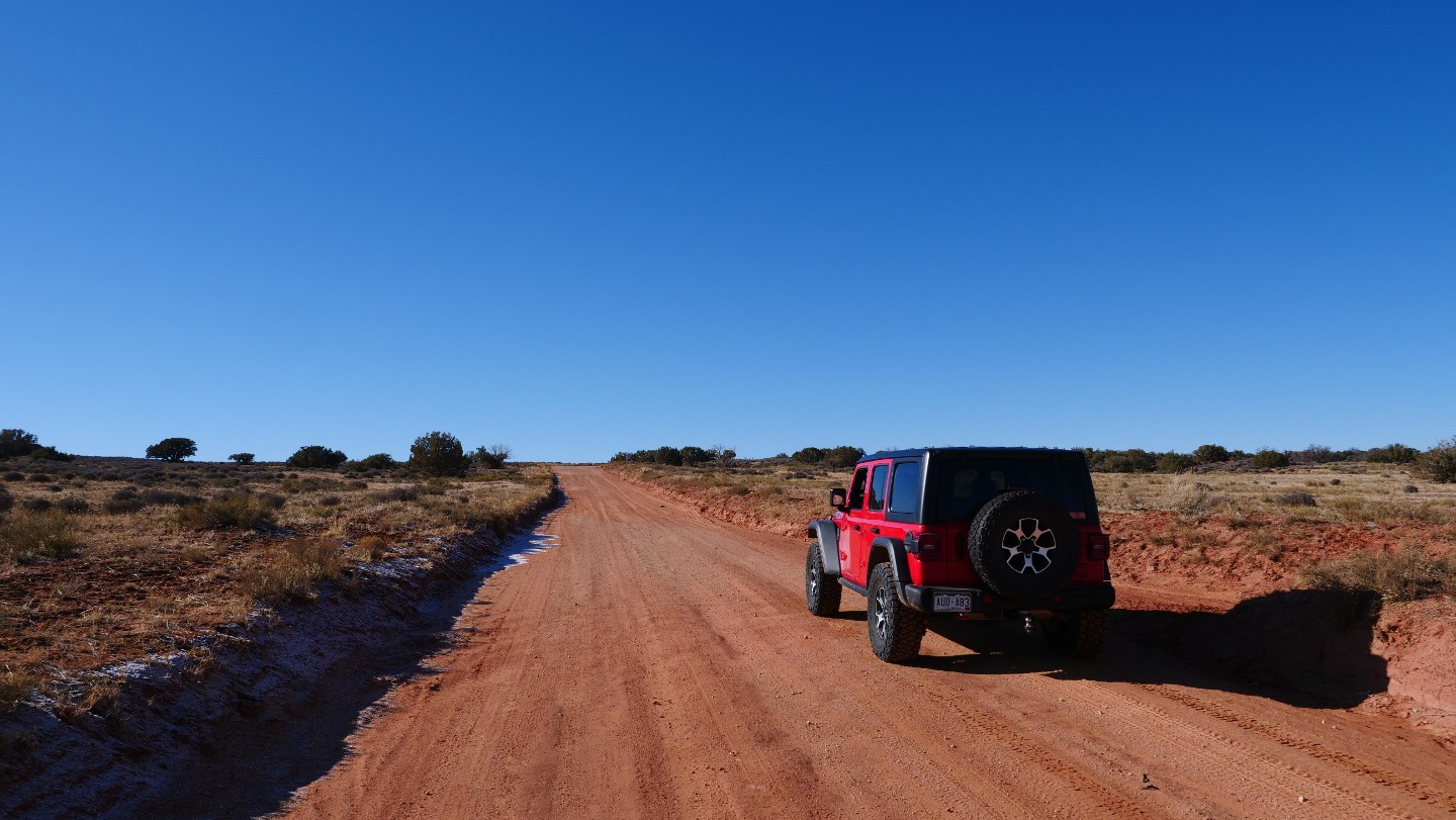 Gemini Bridges - Waypoint 21: Arths Pasture Road Trailhead - Continue Straight