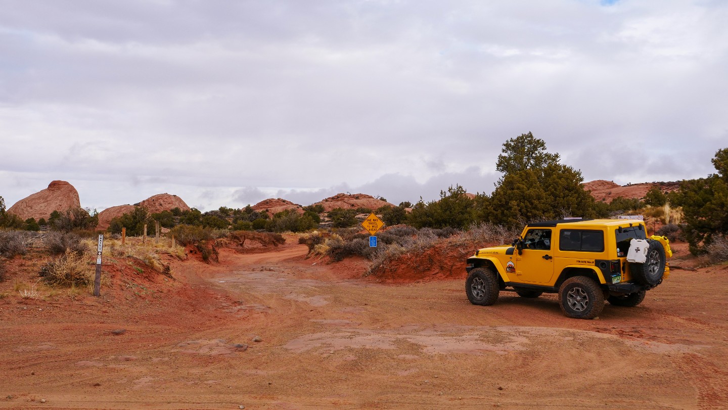 Fins and Things - Waypoint 19: North Section Trailhead - Turn Left