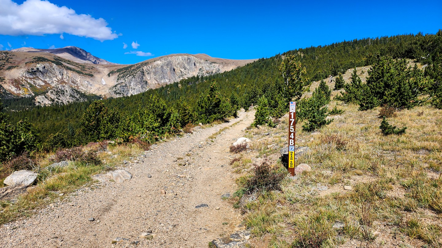 Yankee Hill Road - Waypoint 19: Glacier Overlook