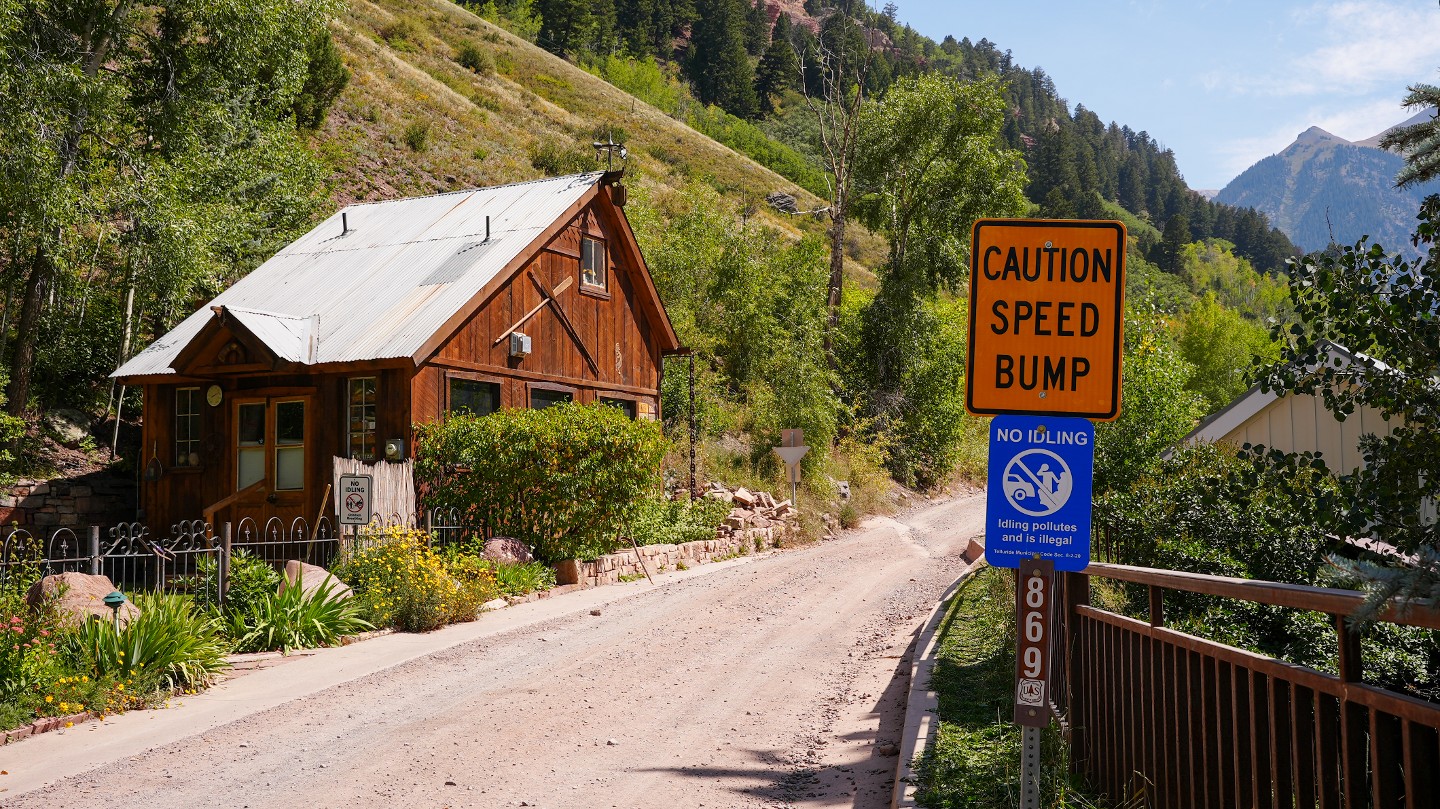 Imogene Pass - Waypoint 1: Southern Trailhead