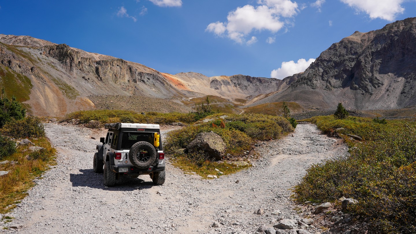 Imogene Pass - Waypoint 8: Confusing Intersection - Stay Right