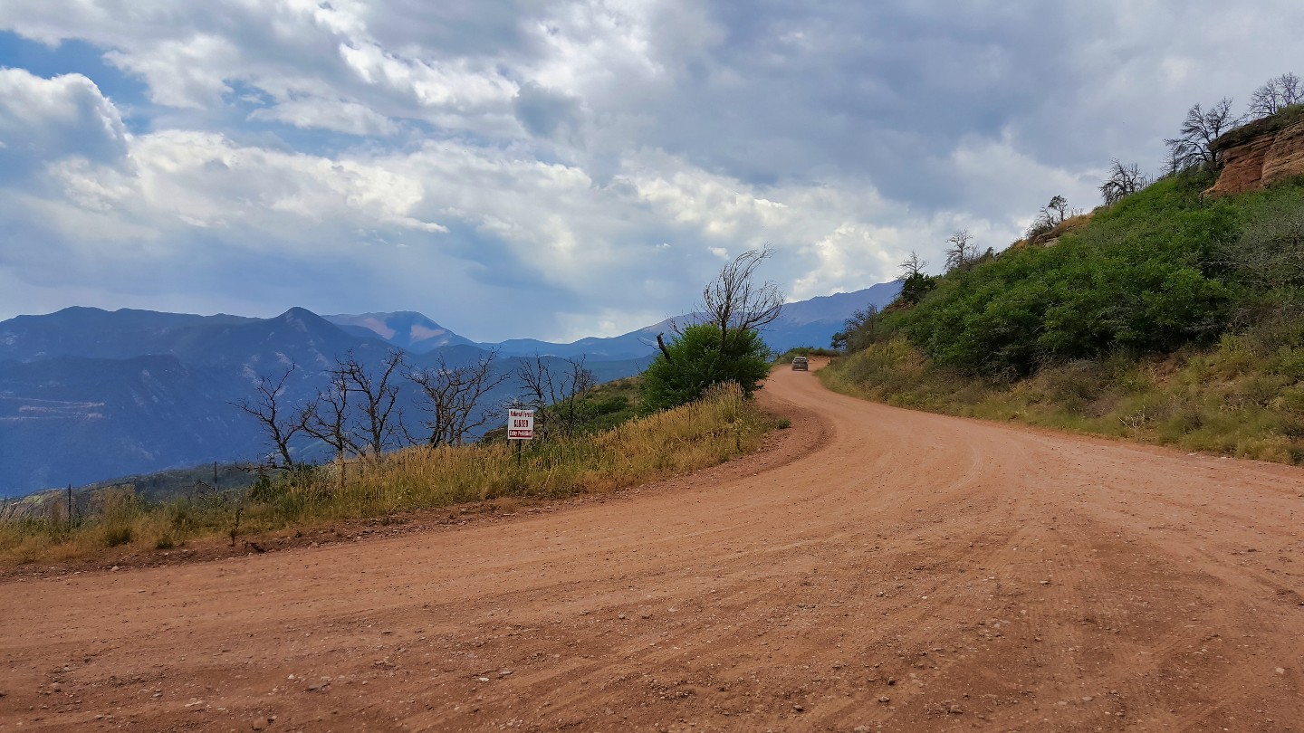 Rampart Range Road - Waypoint 4: Scenic Overlook