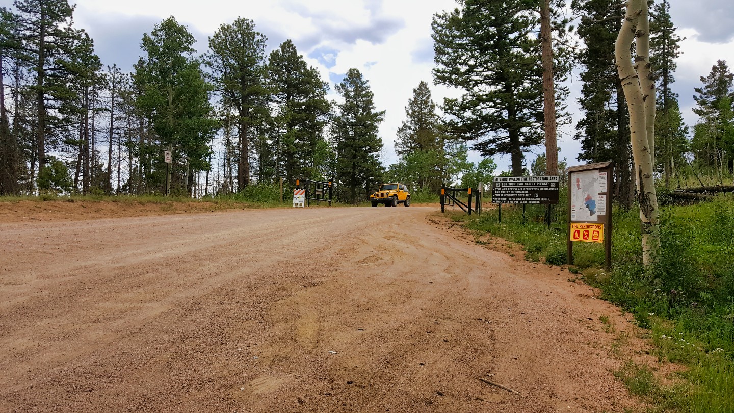 Rampart Range Road - Waypoint 7: Lake Circle Drive (Rampart Reservior)