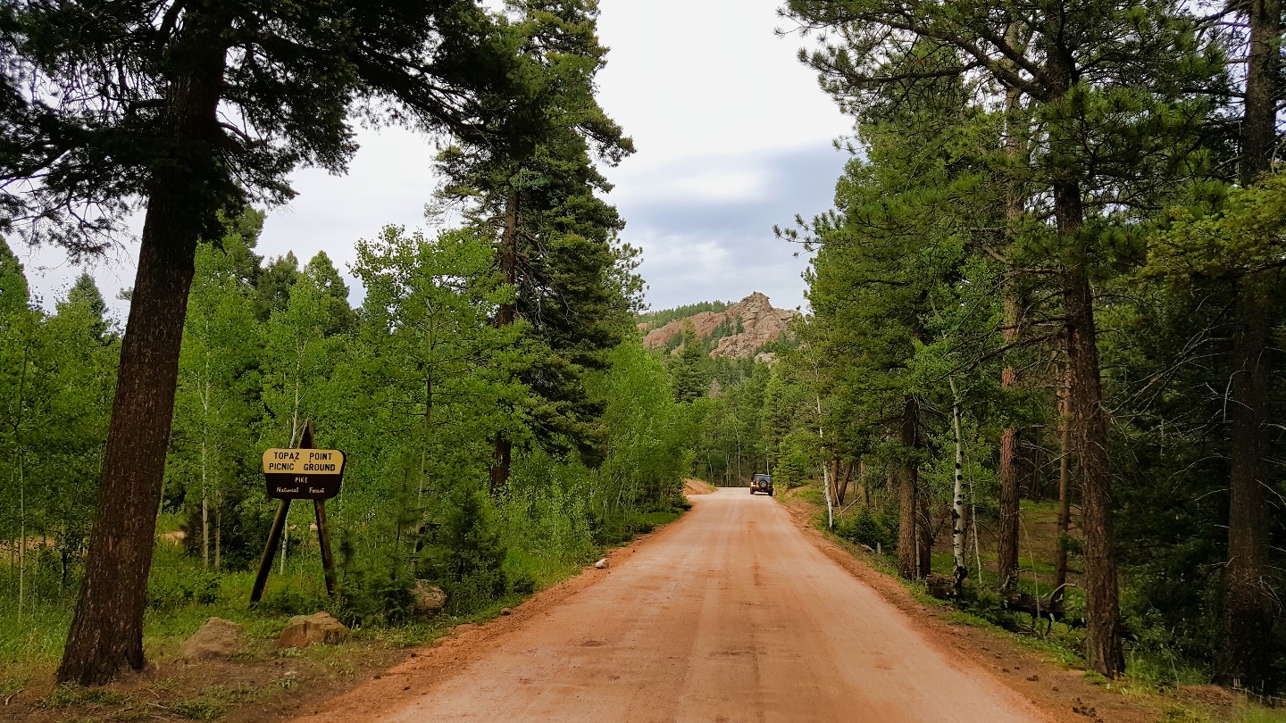 Rampart Range Road - Waypoint 23: Topaz Point Picnic Area