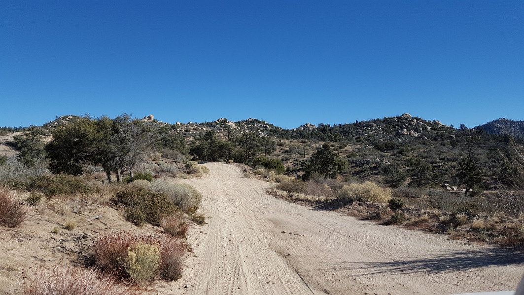 3N16 - Holcomb Valley - Waypoint 6: 2N06X Lower Largo Trail - Continue Straight