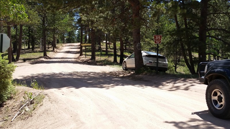 Rampart Range Road - Waypoint 12: Beaver Creek Road