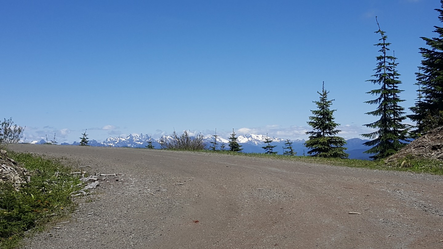 NF-7030 to Stampede Pass - Waypoint 11: Intercection with unknown Road