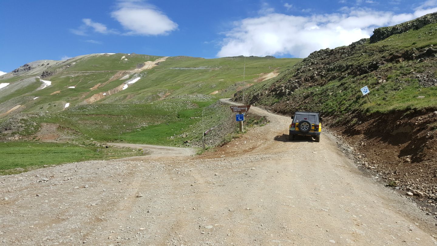 Engineer Pass - Waypoint 11: Intersection with Alpine Loop Connector