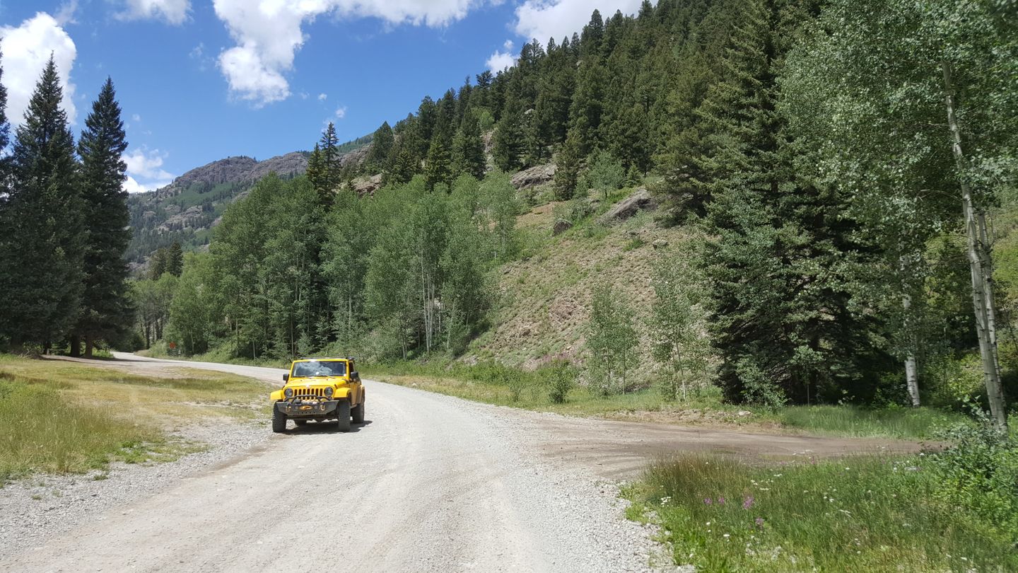 Engineer Pass - Waypoint 29: Intersection with North Henson (CR 24)