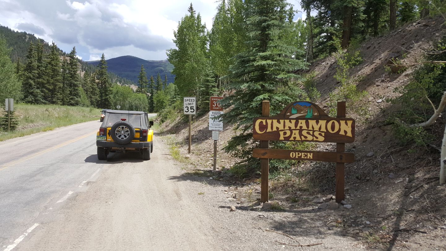 Cinnamon Pass - Waypoint 1: Trailhead