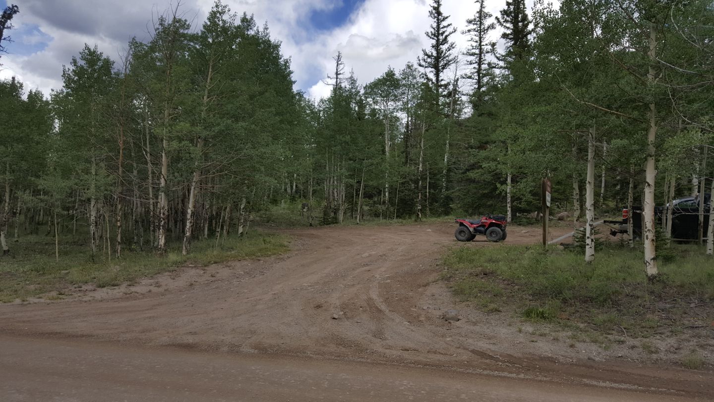 Cinnamon Pass - Waypoint 5: Intersection with Private Property Roads