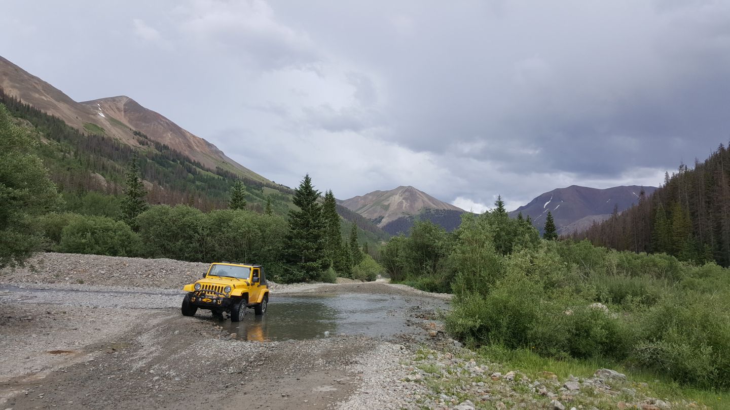 Cinnamon Pass - Waypoint 15: Creek Crossing / Waterfall