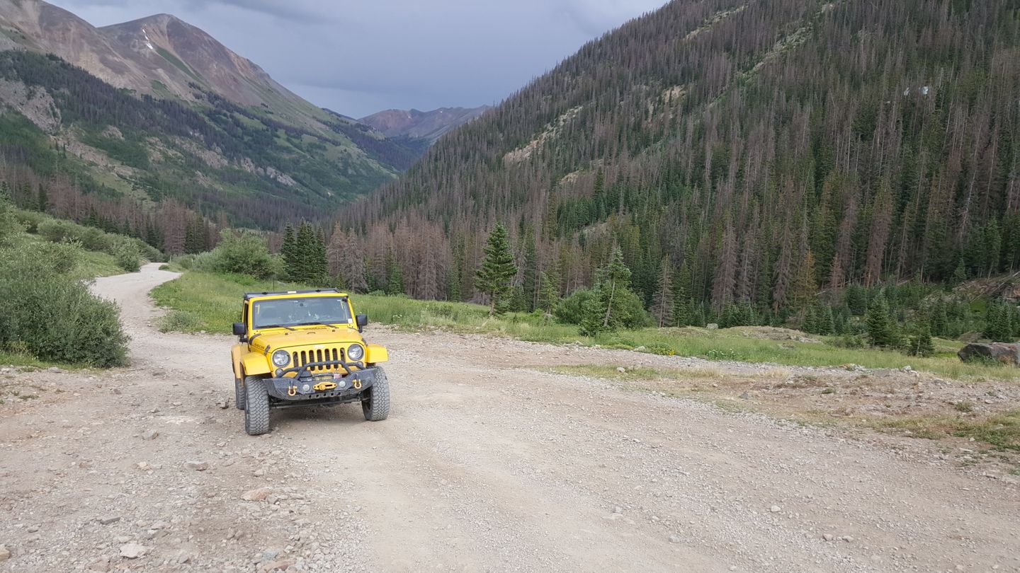 Cinnamon Pass - Waypoint 17: Intersection with Unknown Trail