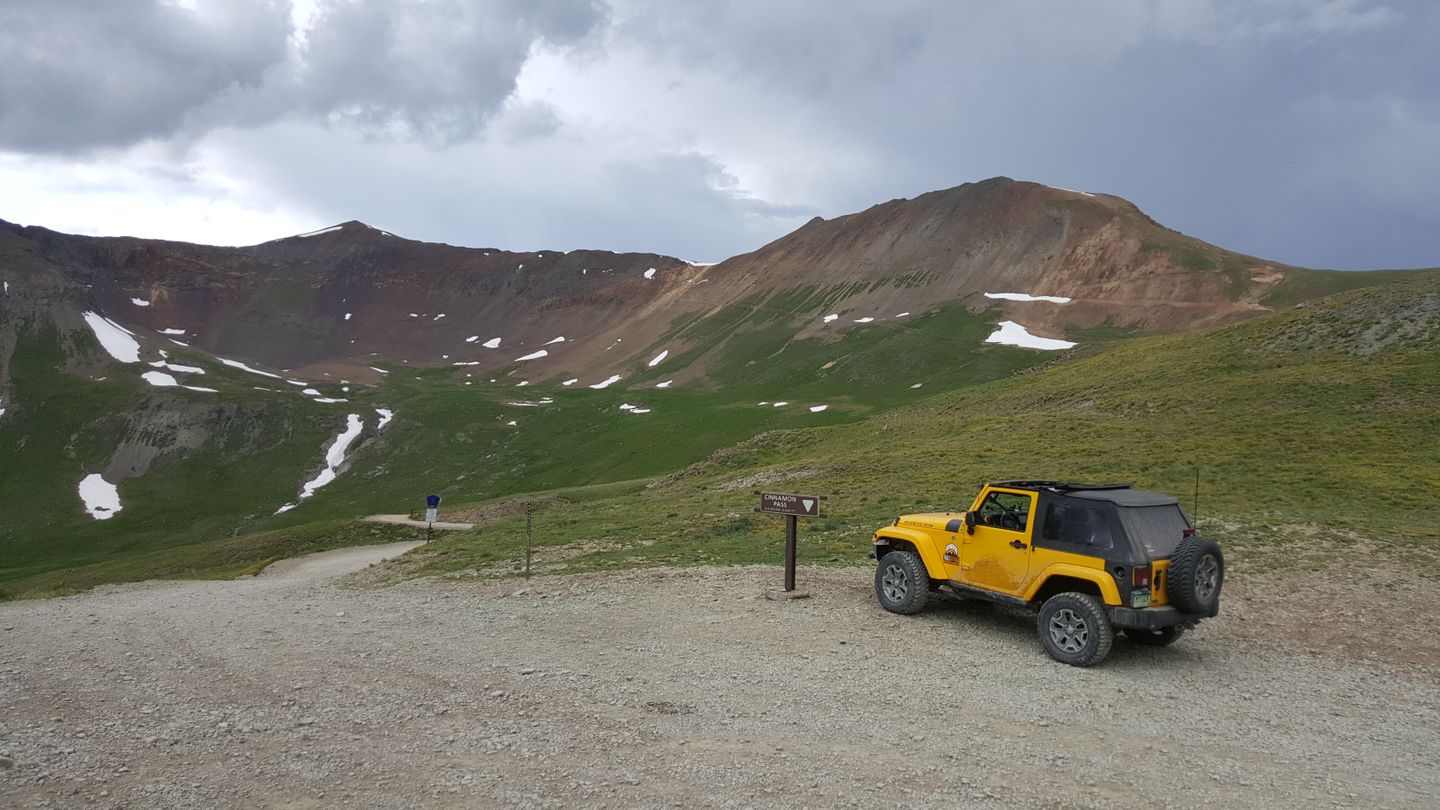 Cinnamon Pass - Waypoint 19: Cinnamon Pass Summit