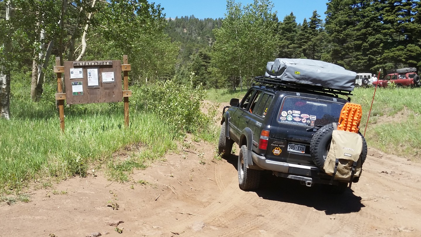 Medano Pass - Waypoint 1: Trailhead