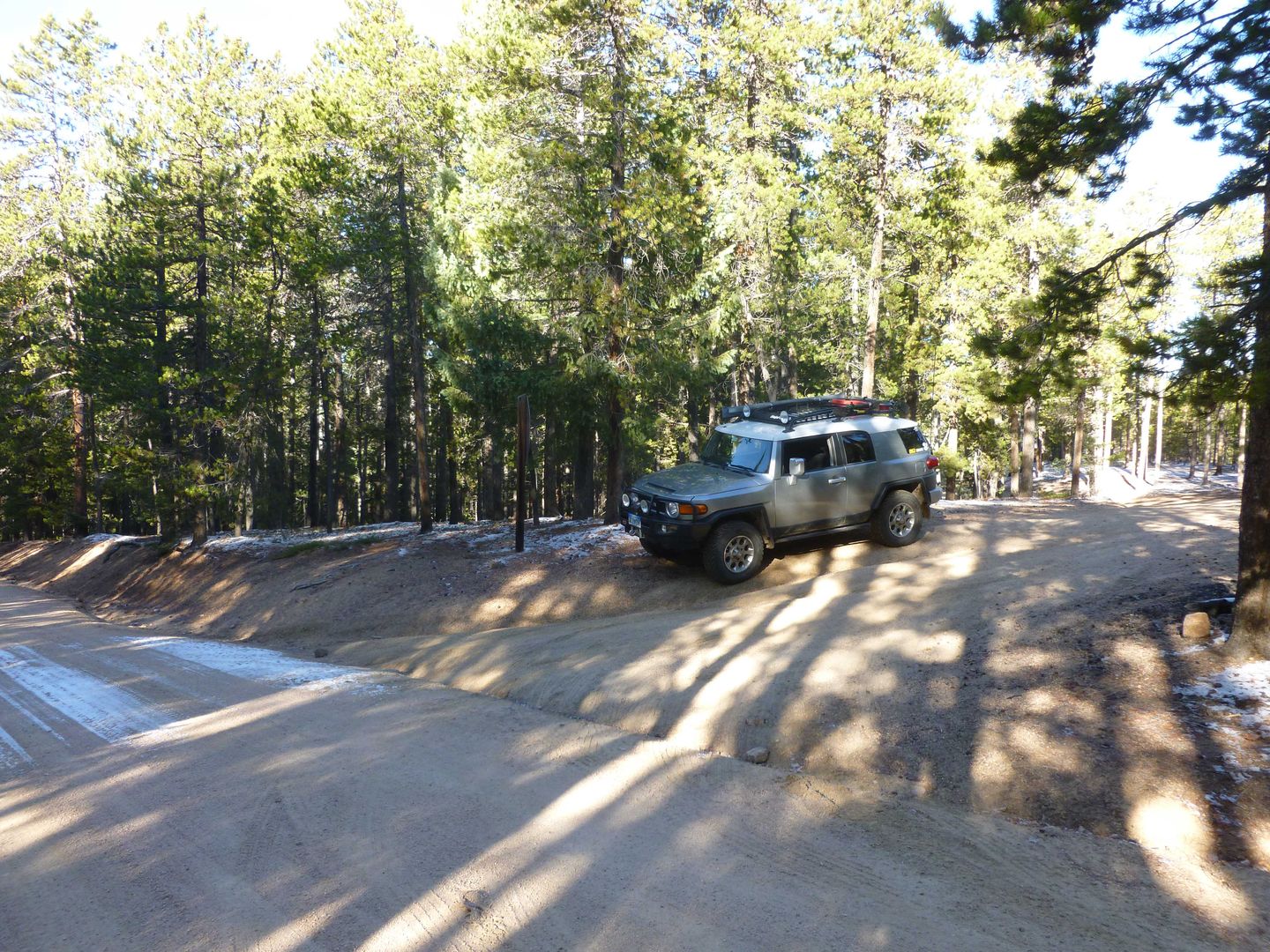 Dakan Road - Waypoint 6: West End Trailhead